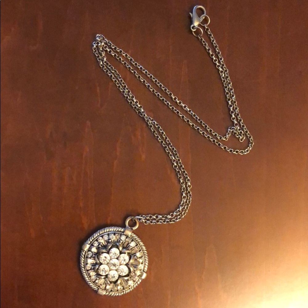 Long rhinestone necklace